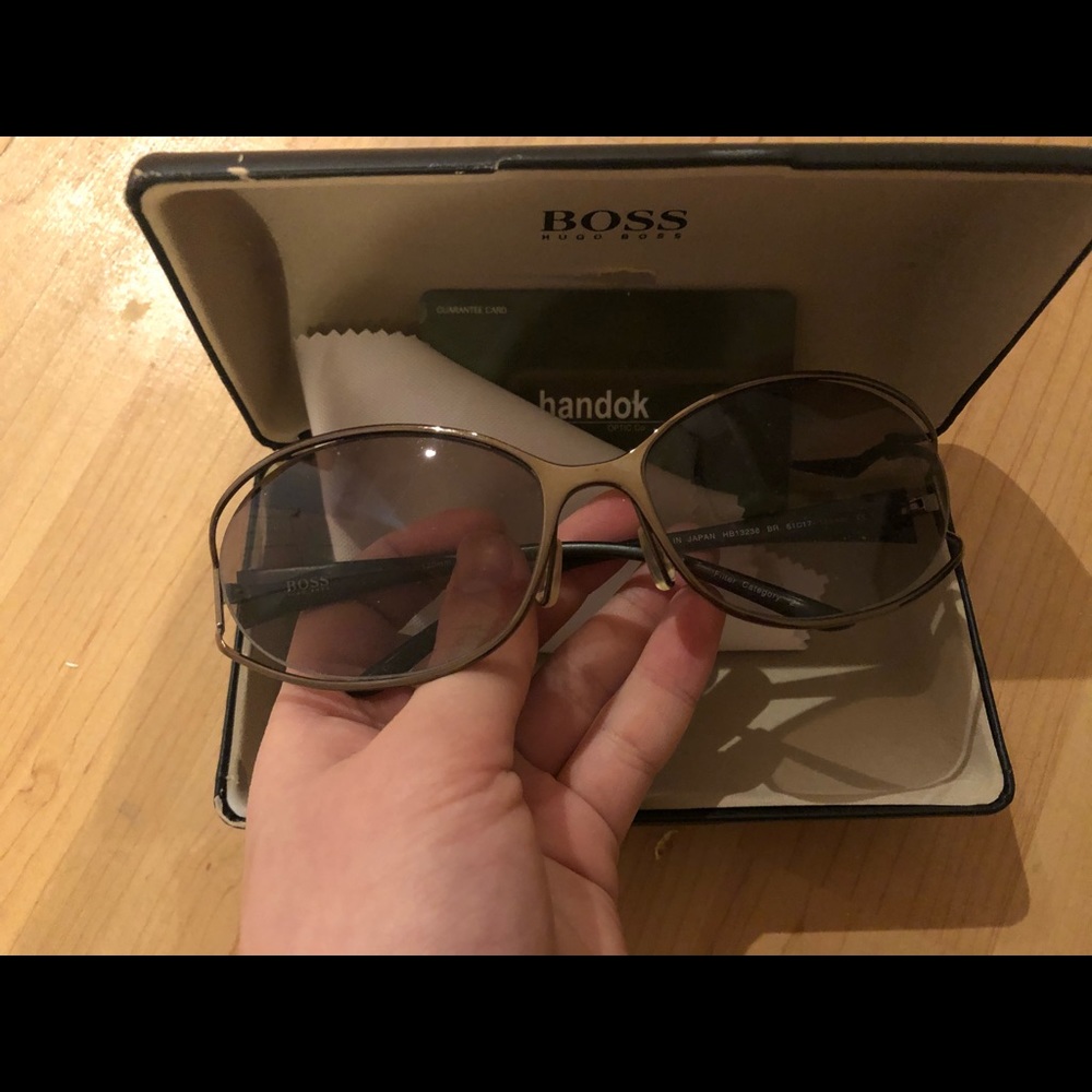 Boss eyewear set - Picture 6 of 10